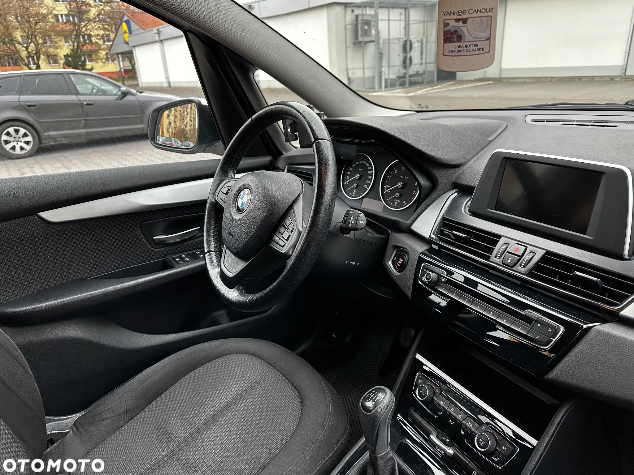 BMW Seria 2 218i Gran Tourer Advantage - 8