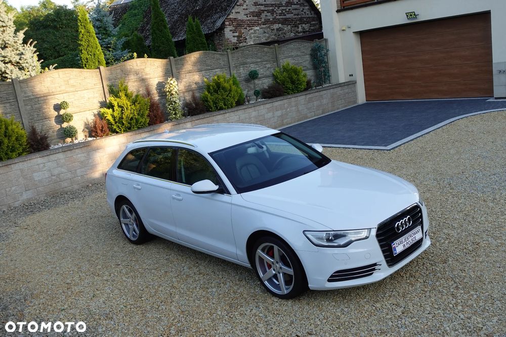 Audi A6 Avant - 11