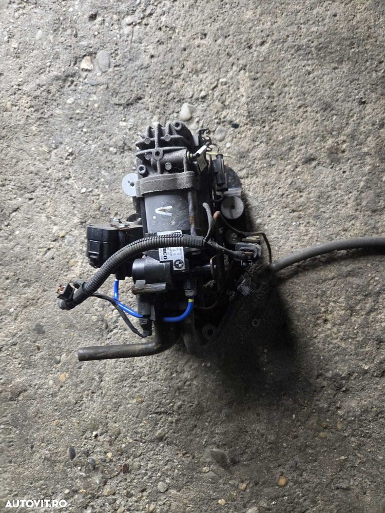 Compresor perne aer BMW seria 7 G11 G12 cod 6861882 - 4