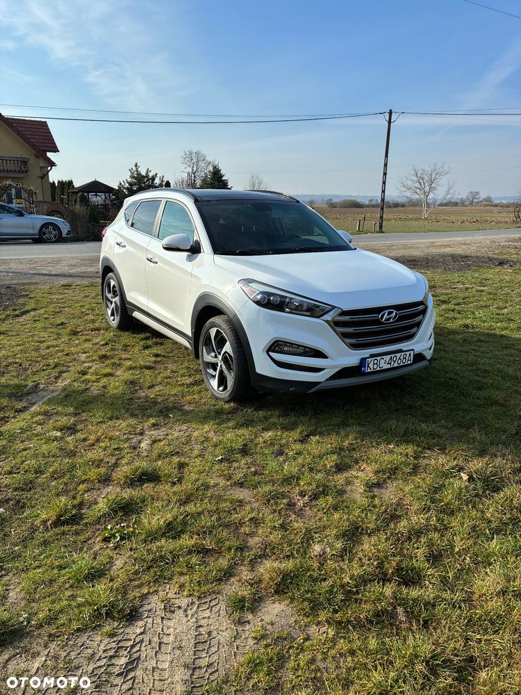 Hyundai Tucson - 1