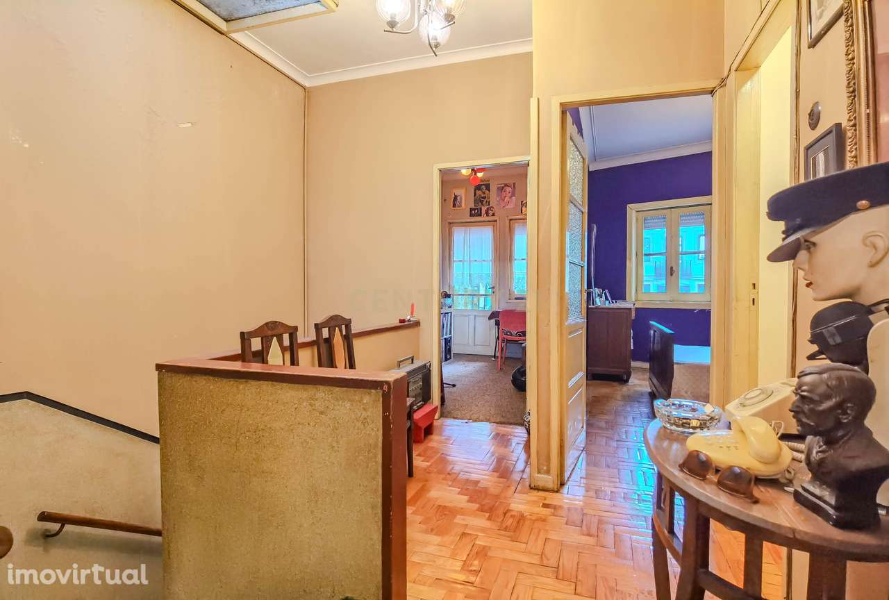 Andar-Moradia T3 com quintal no centro do Porto - Grande imagem: 2/29