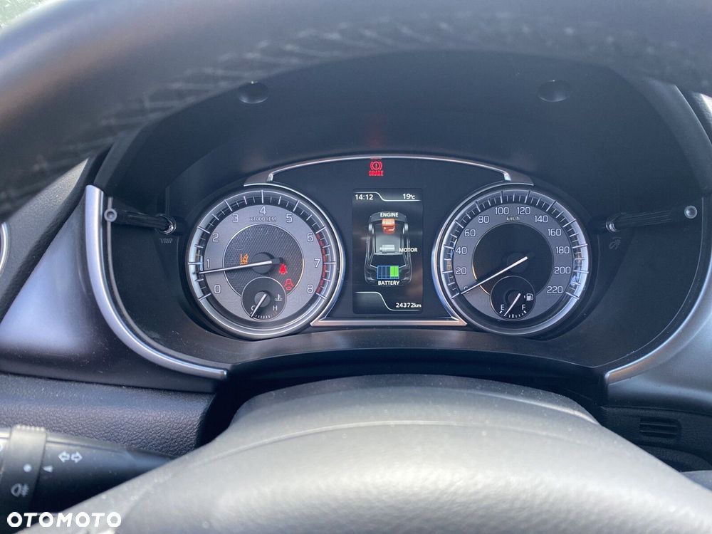 Suzuki Vitara - 16