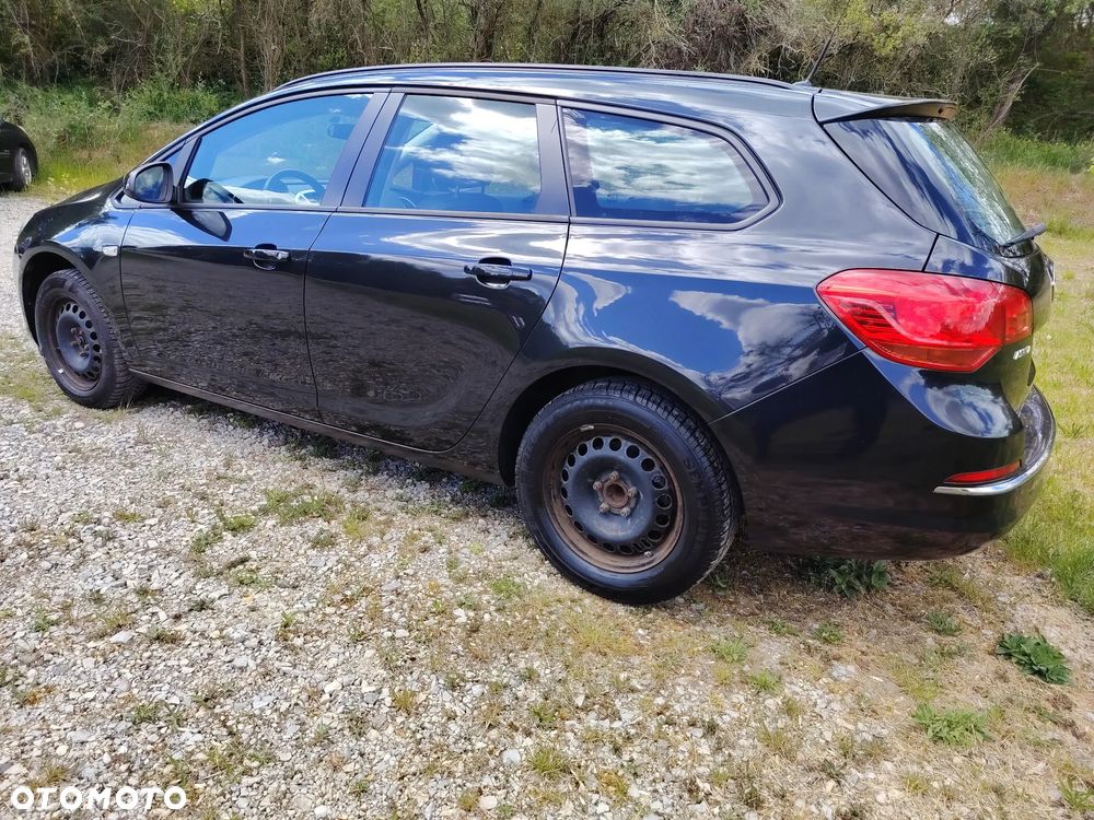 Opel Astra 1.6 CDTI DPF ecoFLEX TourerStart/Stop ENERGY - 4
