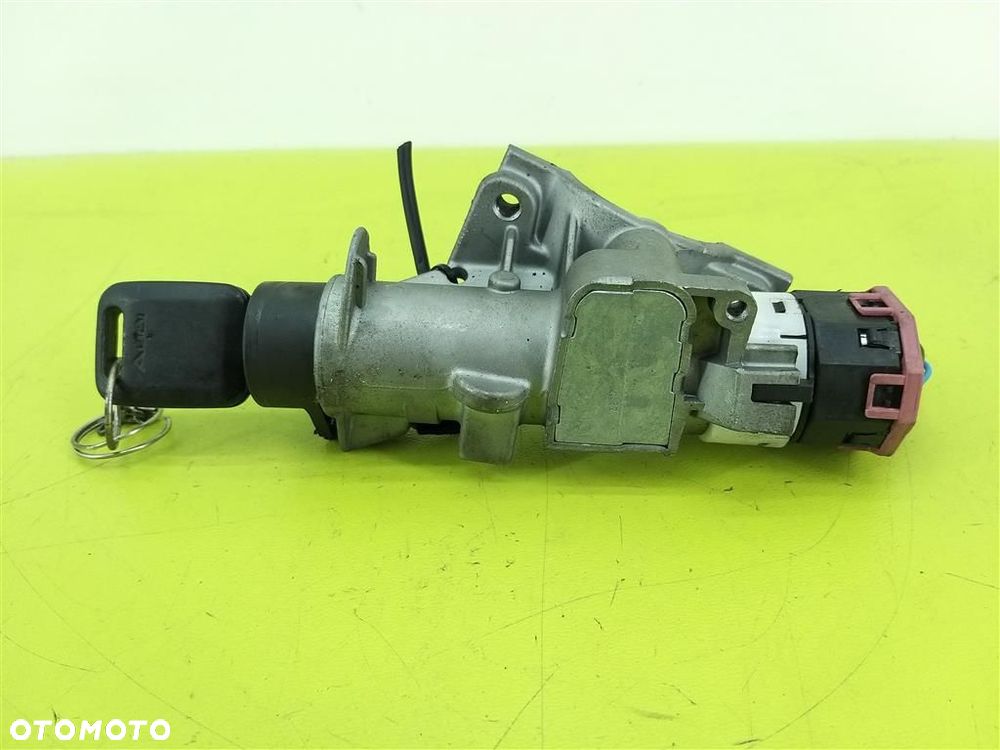 Stacyjka Audi A4 B5 1995-2001 4D0905851A ORYGINAŁ - 1