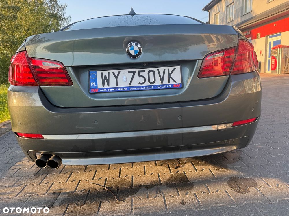 BMW Seria 5 525d xDrive Sport-Aut - 12