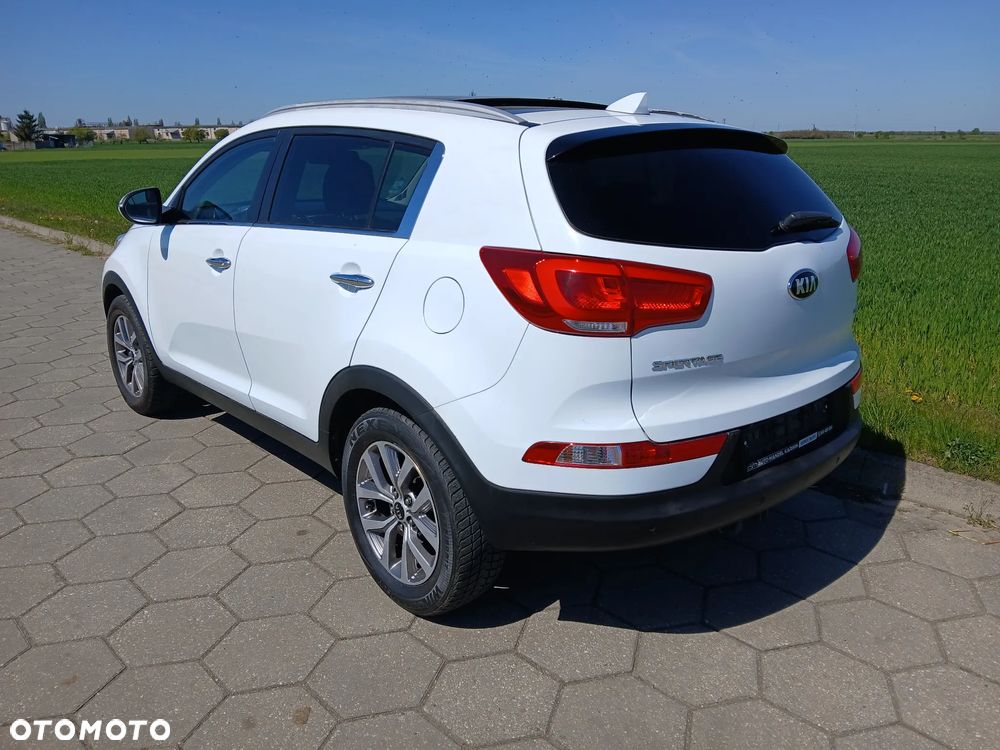 Kia Sportage 1.7 CRDI 2WD ISG Dream-Team Edition - 12