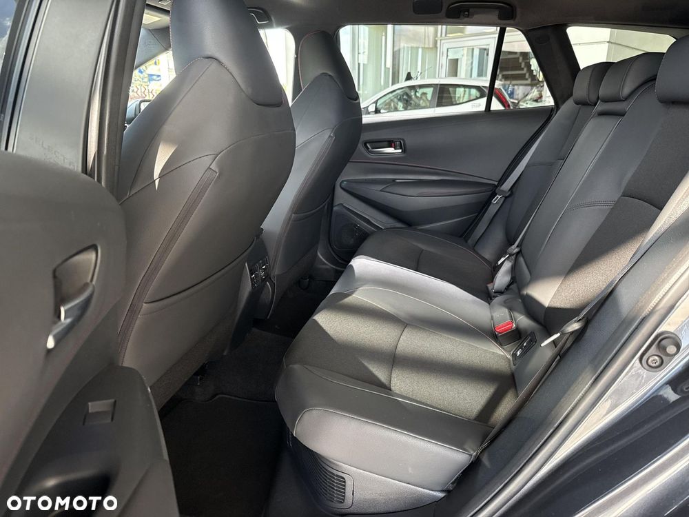 Toyota Corolla 2.0 Hybrid GR Sport Dynamic - 14