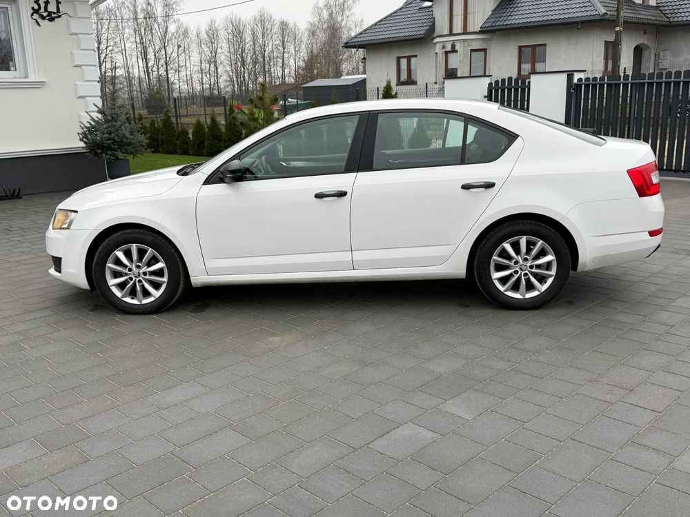 Skoda Octavia 1.6 TDI Solution - 23