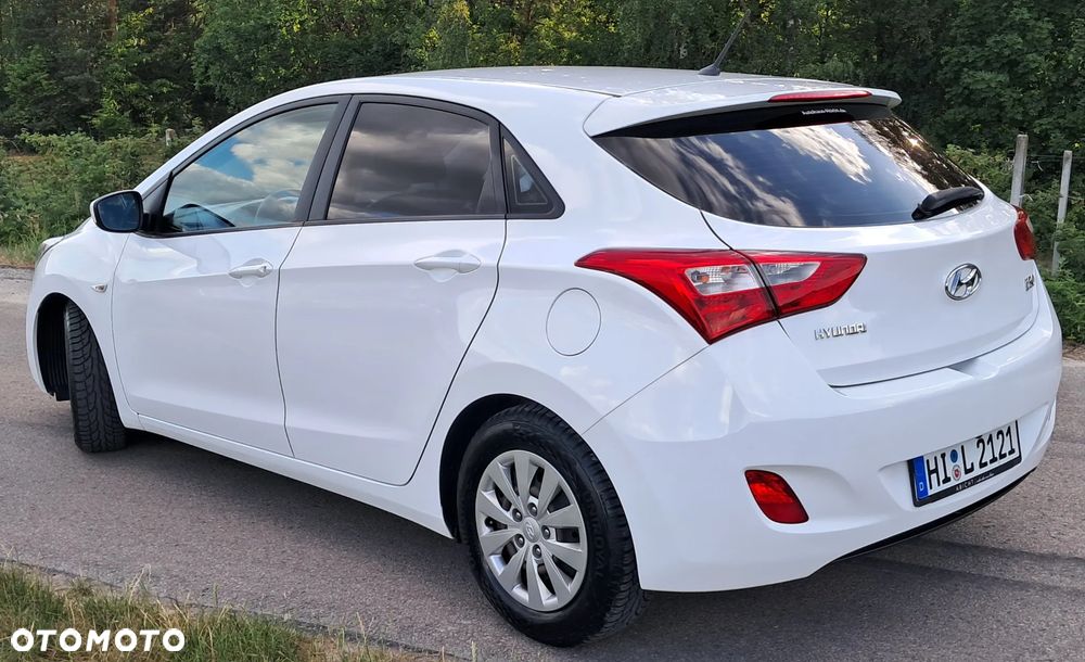 Hyundai i30 1.4 Classic - 8