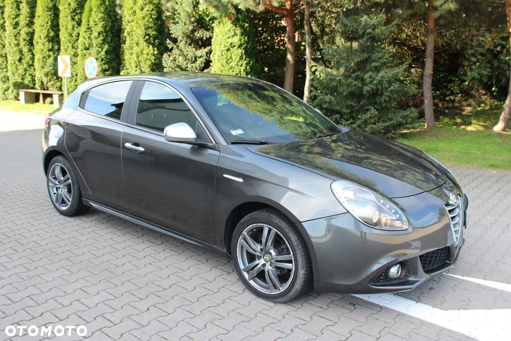 Alfa Romeo Giulietta 1.6 JTDM 16V - 10