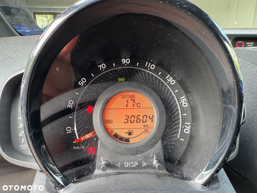 Toyota Aygo 1.0 VVT-i Color Edition - 32