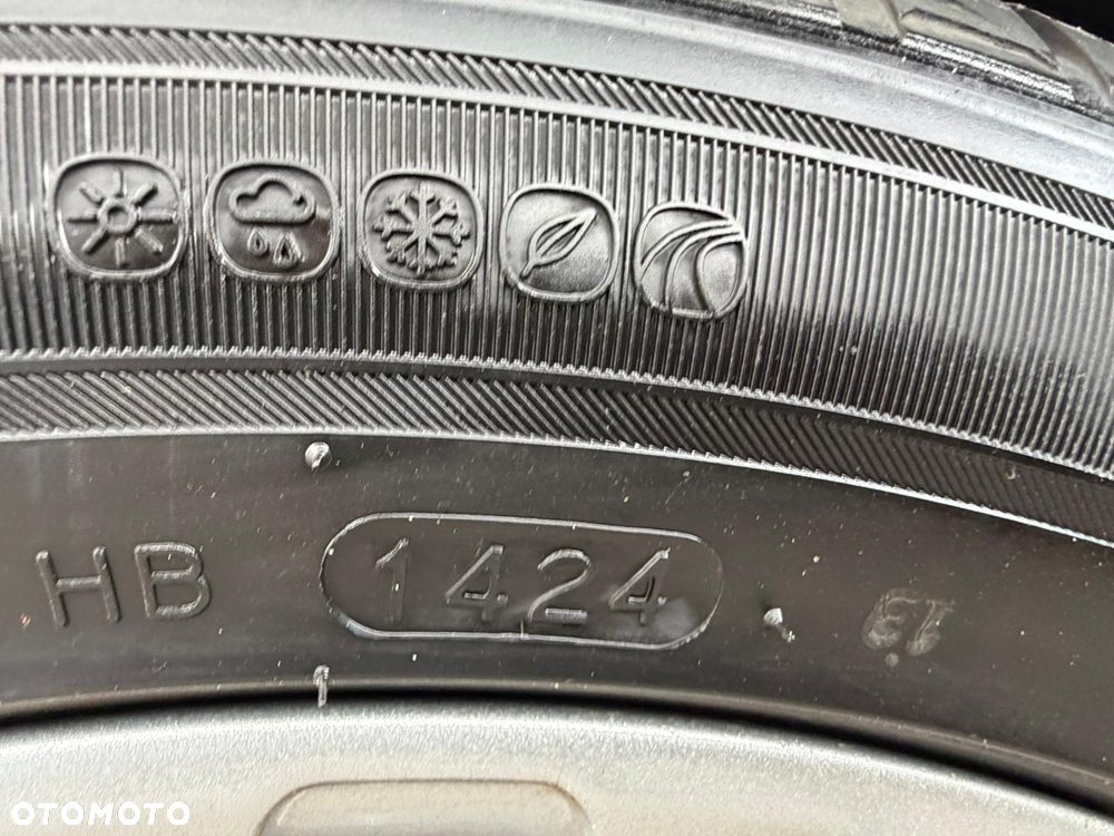 Ford C-MAX 2.0 TDCi Titanium - 30