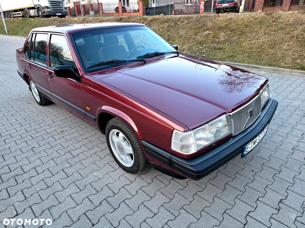 Volvo 945 - 2