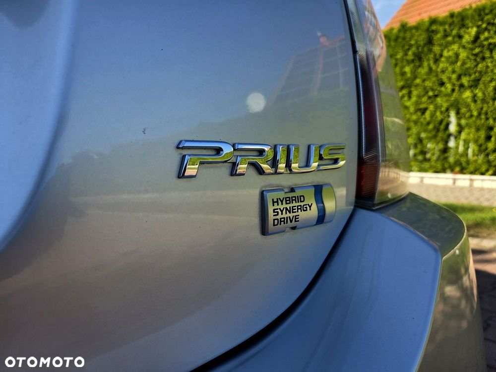 Toyota Prius 1.5 VVT-i Prestige - 22