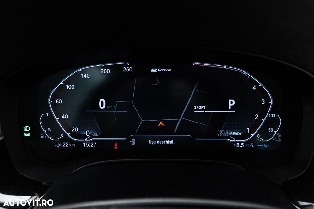 BMW Seria 5 520e Aut. Luxury Line - 40