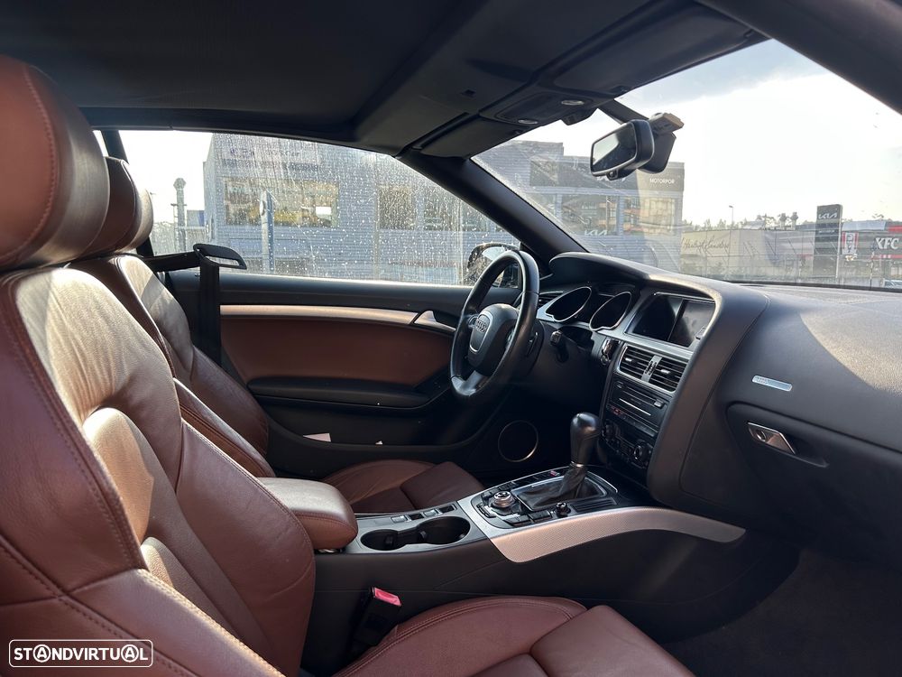 Audi A5 Cabrio 2.7 TDi S-line Multitronic - 9
