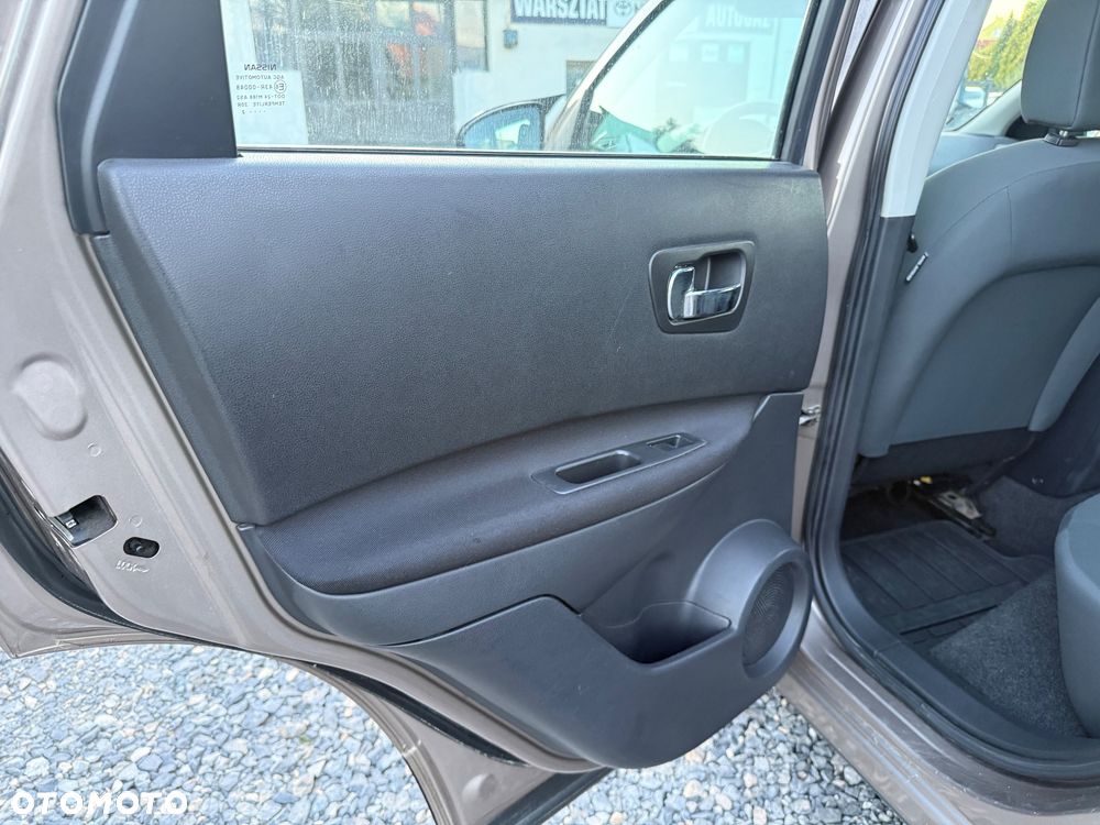 Nissan Qashqai 1.6 Acenta - 17