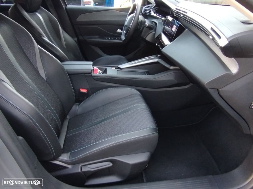 Peugeot 308 SW 1.2 PureTech Allure EAT8 - 26