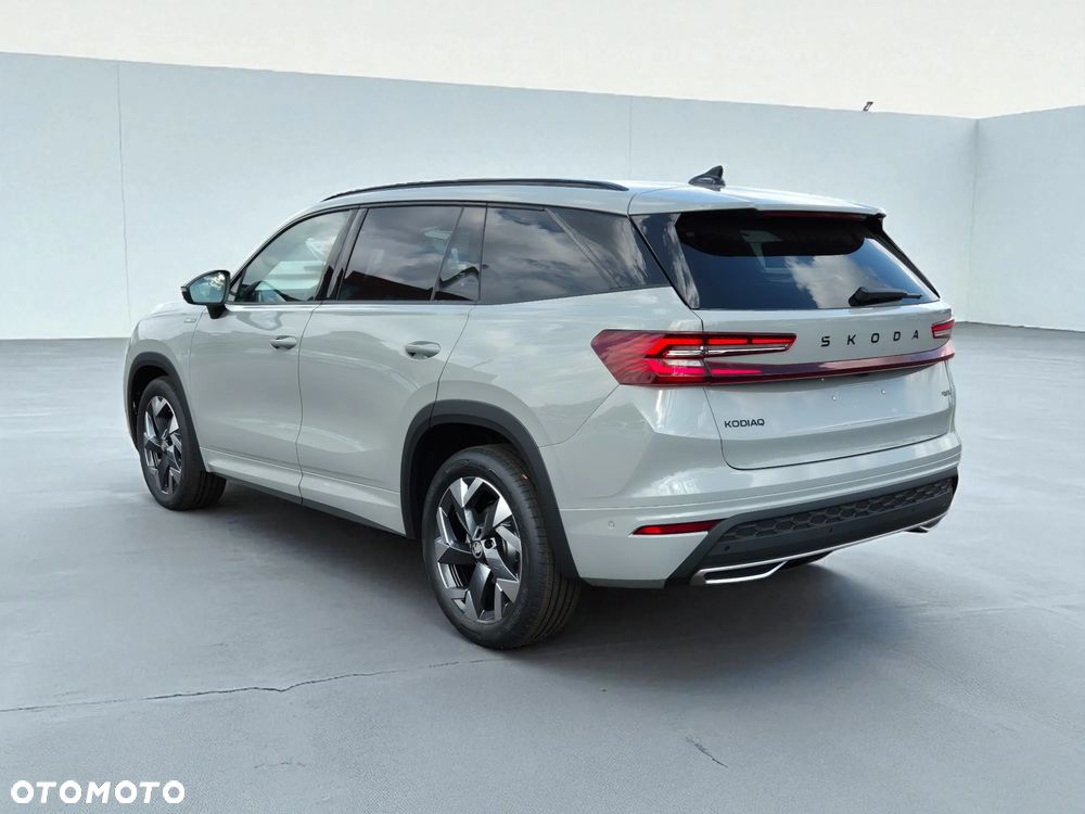 Skoda Kodiaq 2.0 TSI 4x4 Sportline DSG - 4