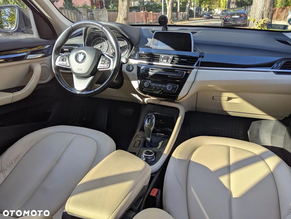 BMW X1 sDrive18i GPF Advantage - 9