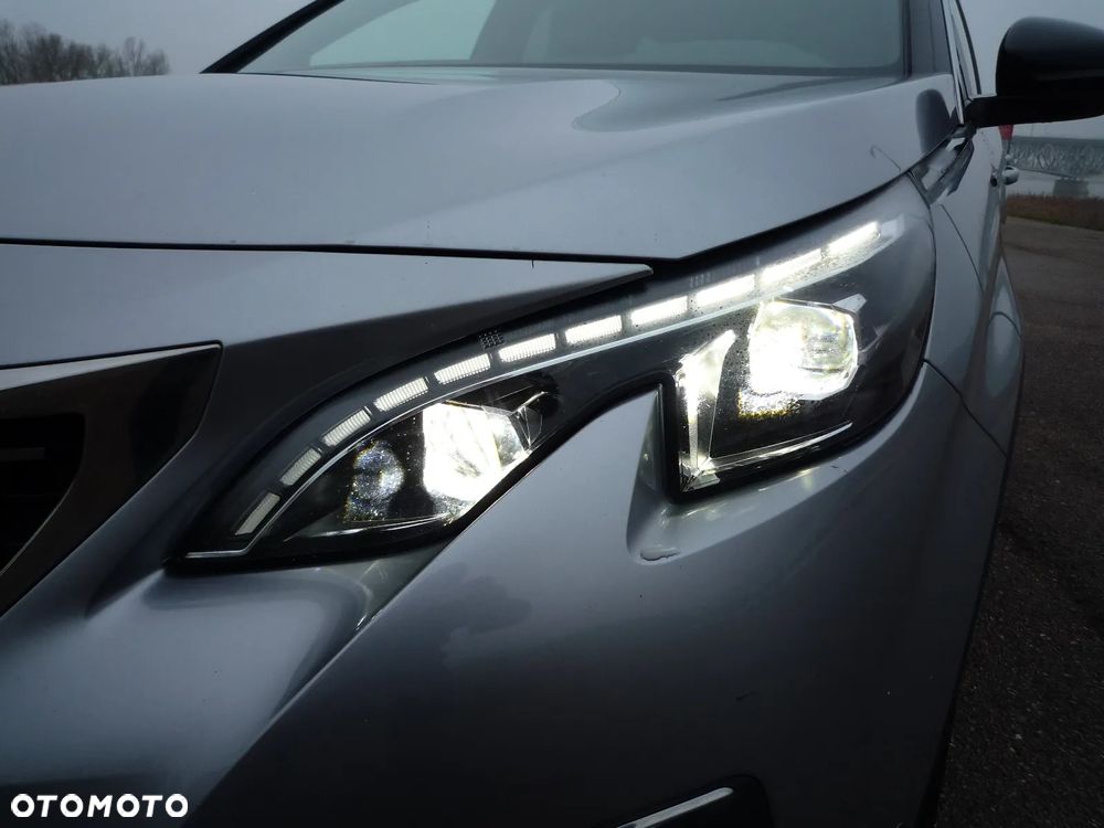 Peugeot 5008 1.5 BlueHDi GT S&S - 26