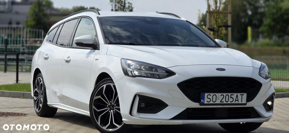 Ford Focus 1.0 EcoBoost mHEV ST-Line - 33