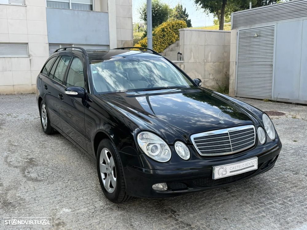 Mercedes-Benz E 270 2004 photo 2