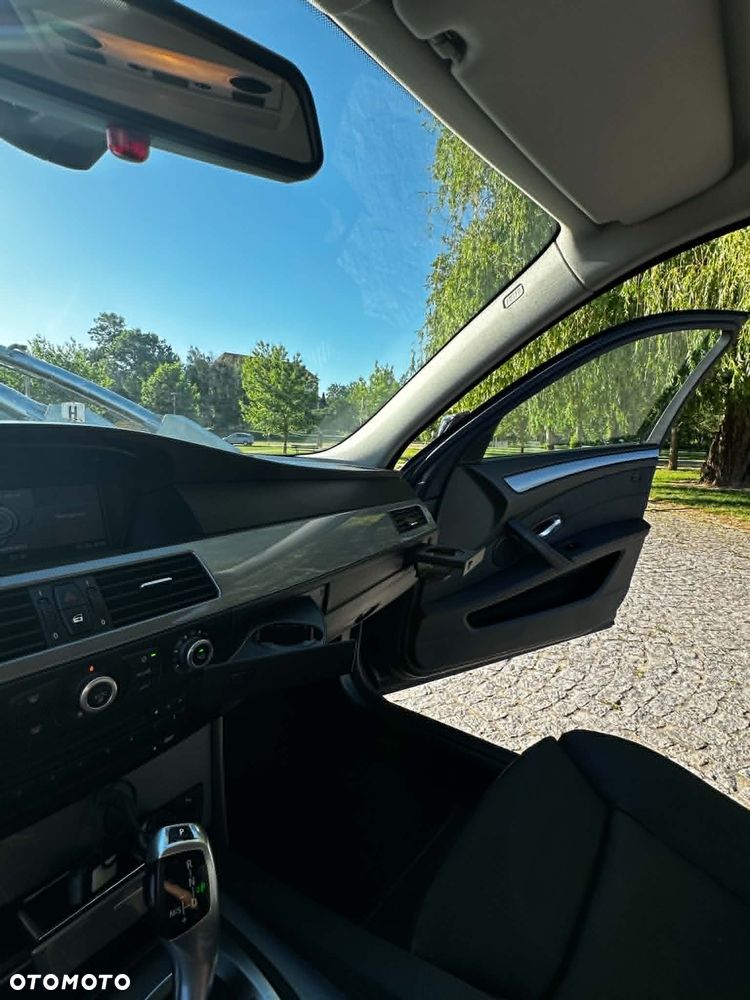 BMW Seria 5 - 22