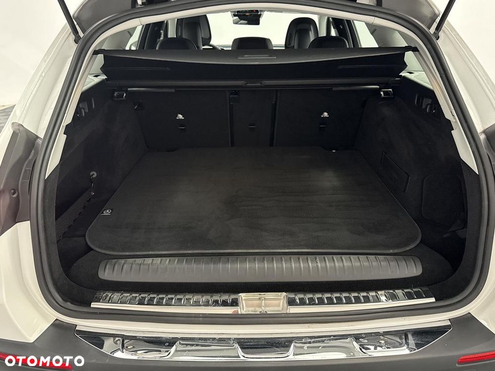 Mercedes-Benz Klasa E 300 de PHEV 4-Matic All-Terrain Avantgarde 9G-Tronic - 24