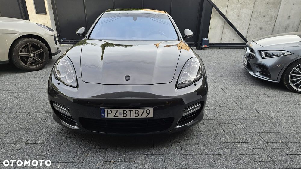 Porsche Panamera Turbo - 3