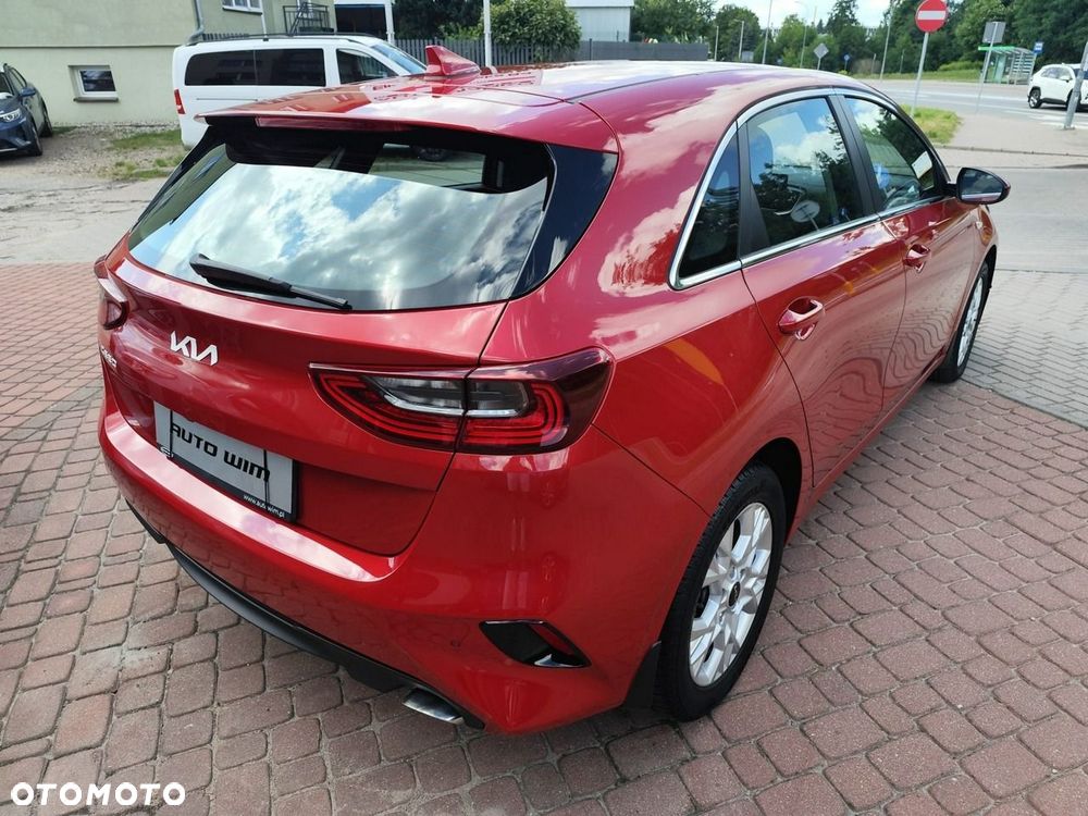 Kia Ceed - 15