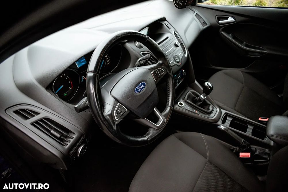 Ford Focus 1.0 EcoBoost Trend - 13