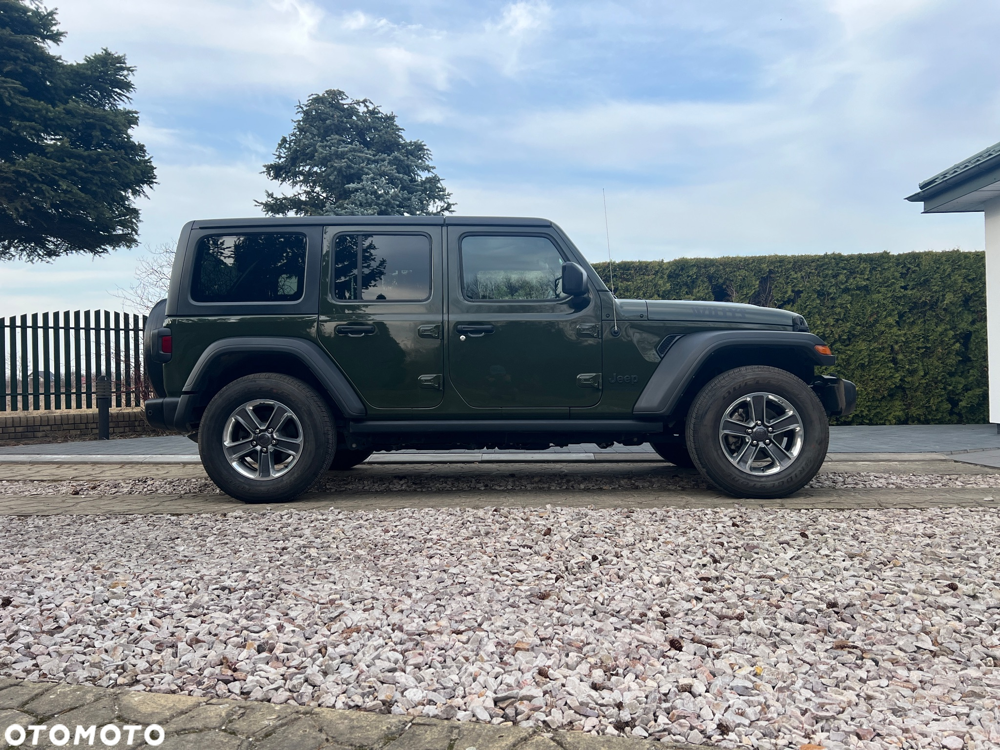 Jeep Wrangler - 4