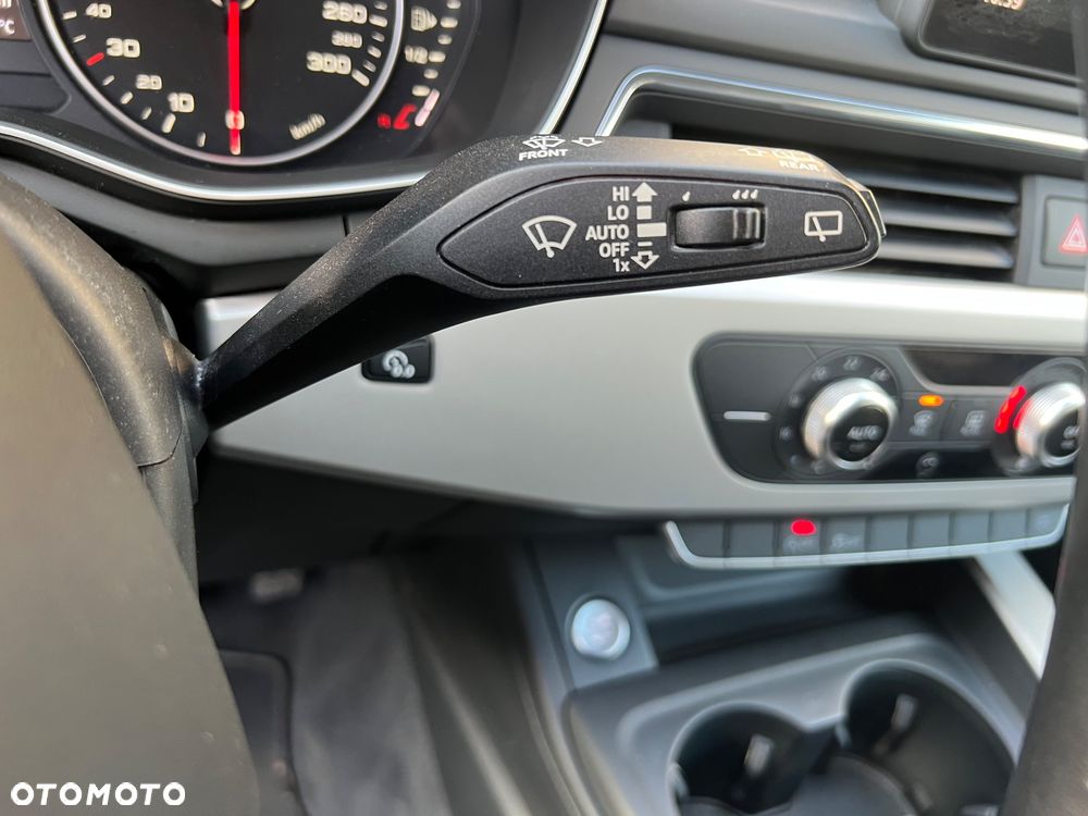 Audi A4 Avant 2.0 TDI DPF Ambiente - 27