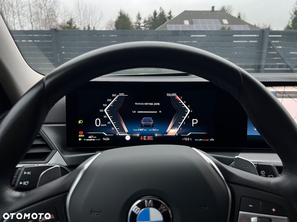 BMW Seria 3 318i - 23