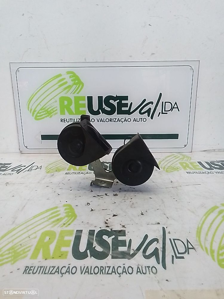 Buzina Alfa Romeo 159 Sportwagon (939_) - 4