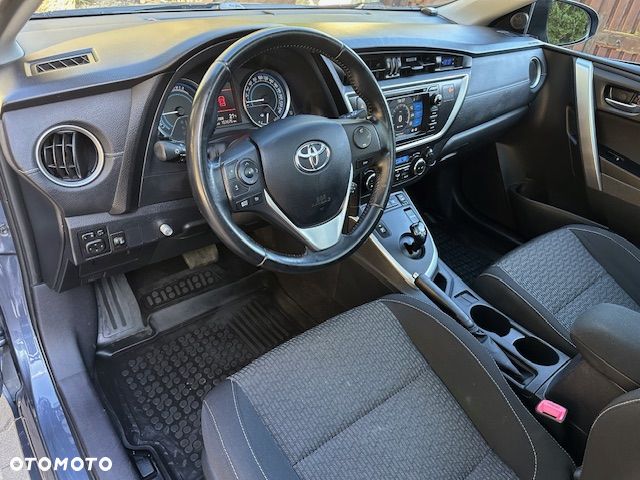Toyota Auris 1.8 HSD Prestige NAVI - 26
