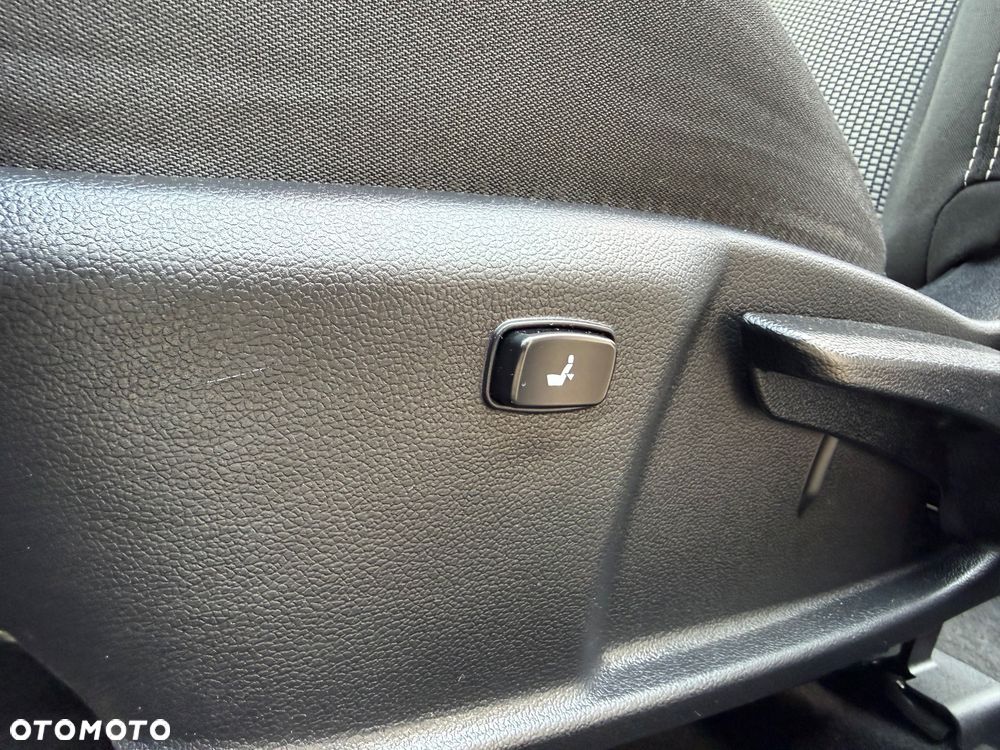 Kia Ceed 1.6 GDI Platinum Edition - 20