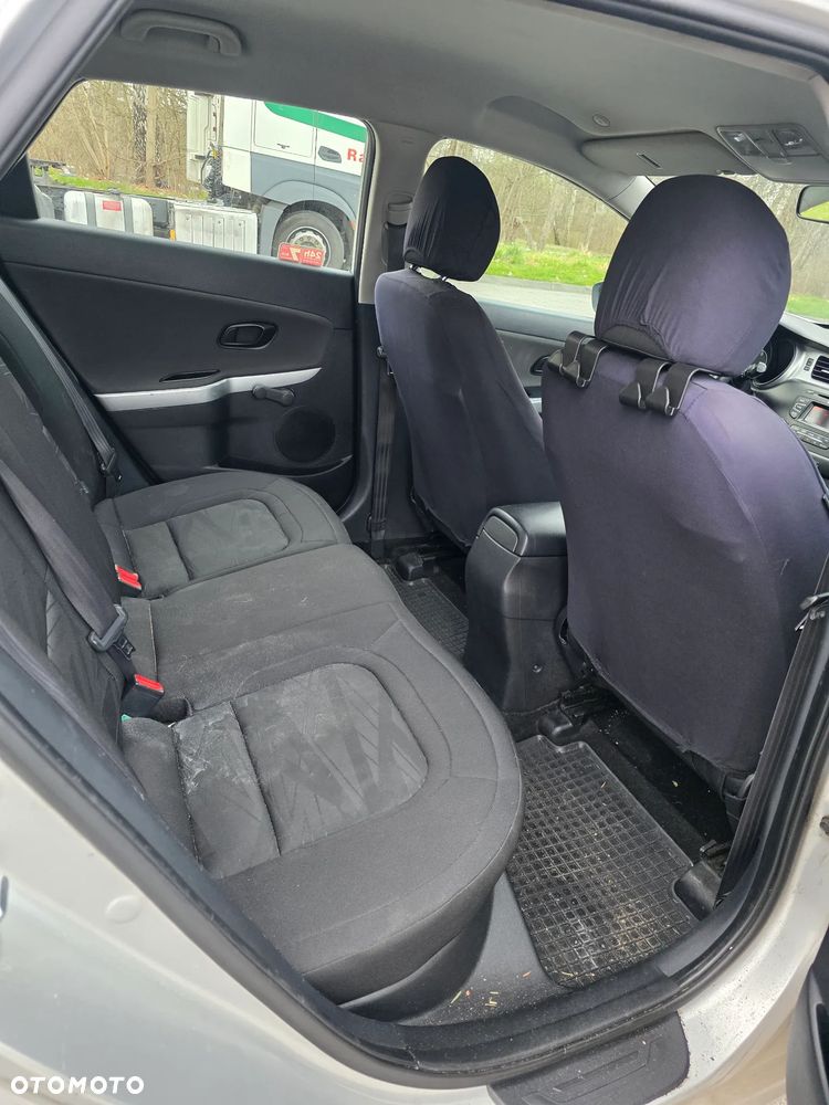 Kia Ceed 1.6 CRDi S - 9