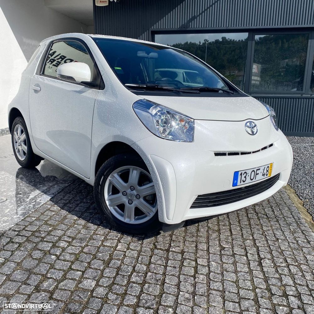 Toyota iQ 1.0 VVT-i 2 - 15