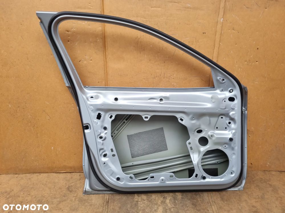 VW PASSAT B9 3J0 DRZWI PRZEDNIE LEWE PRZÓD - 4