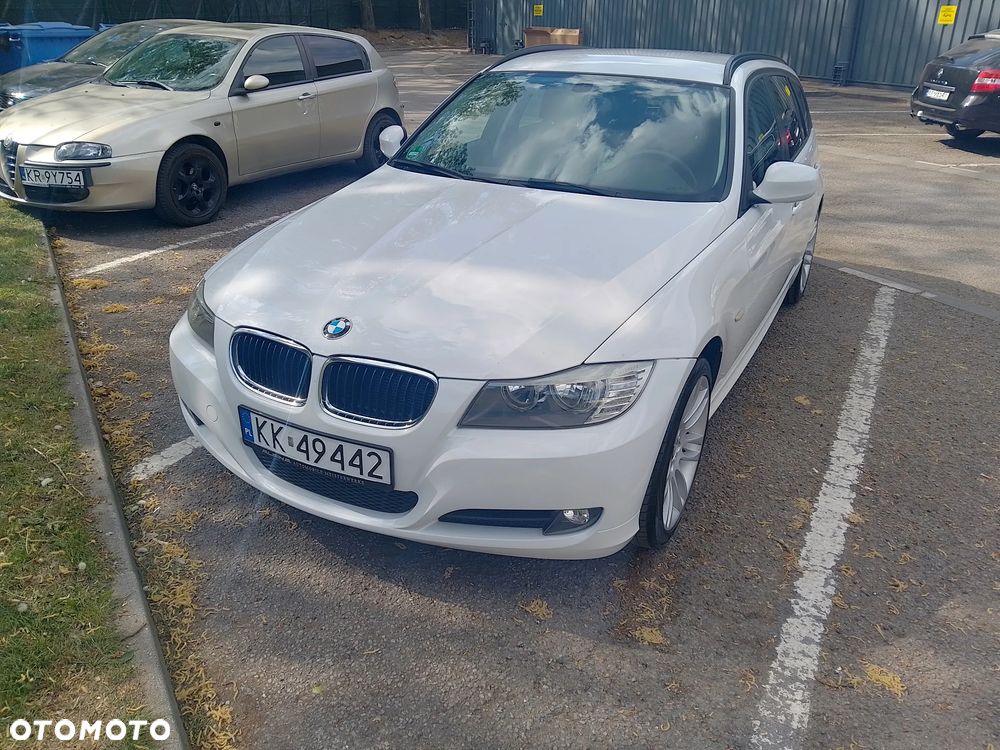 BMW Seria 3 318d DPF - 5