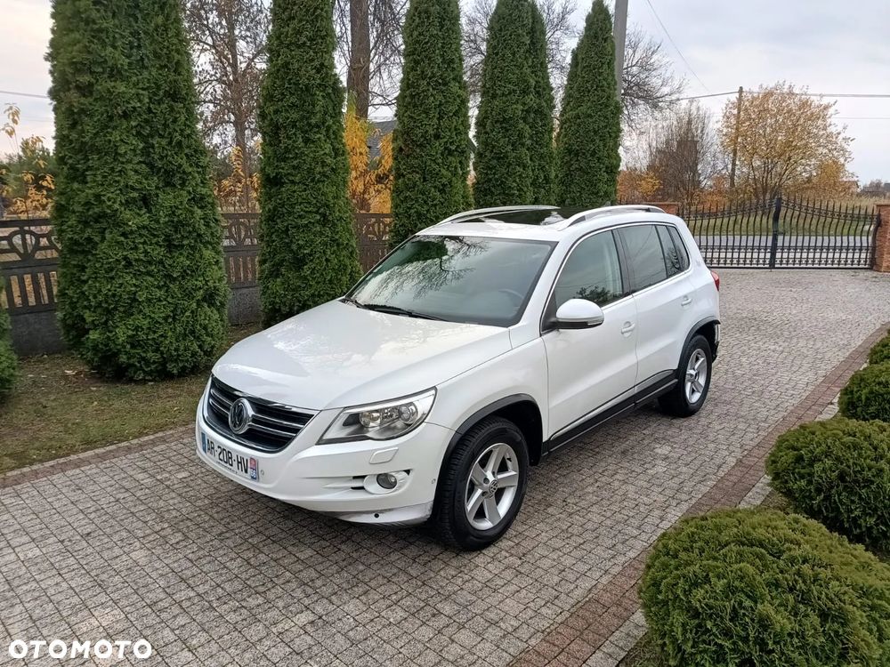 Volkswagen Tiguan ver-2-0-tdi-4mot-perfectline-r--style-dsg - 3