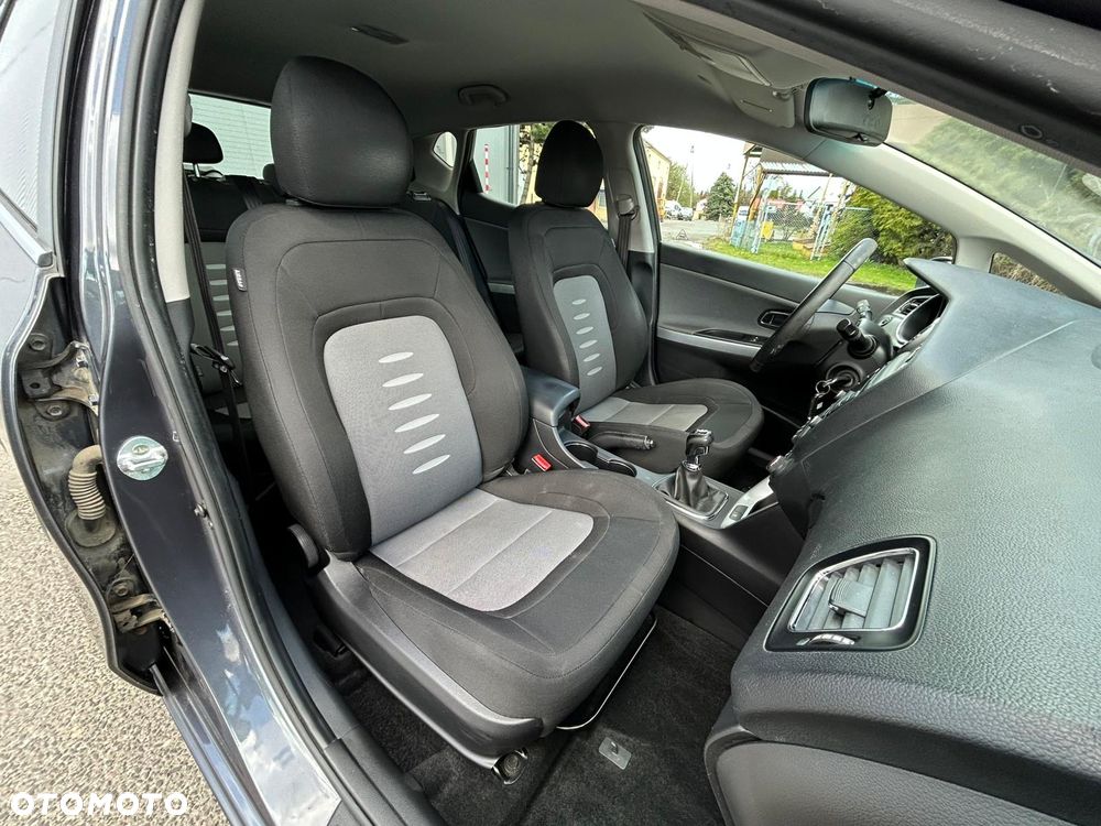 Kia Ceed 1.4 CVVT Vision - 21