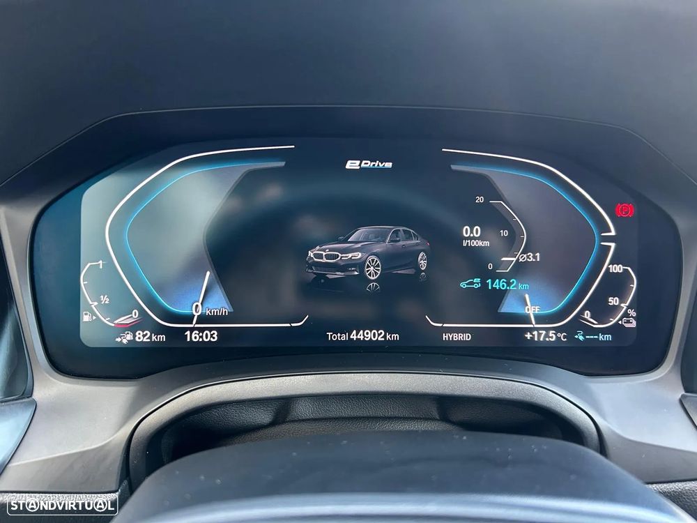BMW 330 e Line Sport Auto - 24