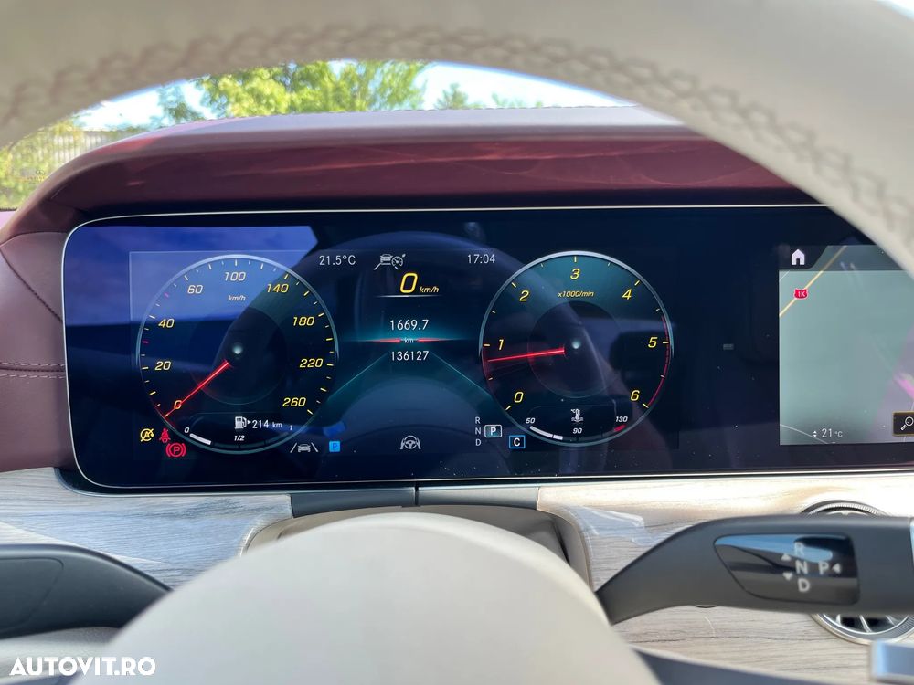 Mercedes-Benz E 220 d 4MATIC - 12