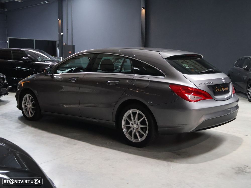 Mercedes-Benz CLA 180 d Shooting Brake Urban - 4