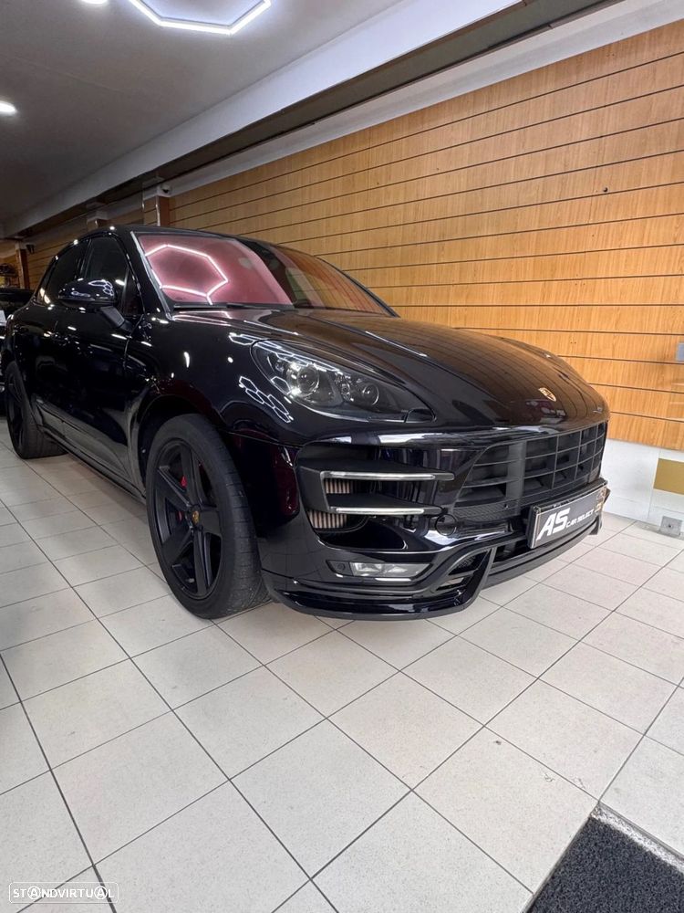 Porsche Macan Turbo Performance Package - 6