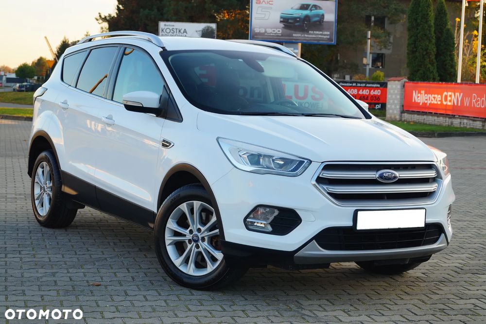 Ford Kuga 2.0 TDCi FWD Titanium Plus - 8