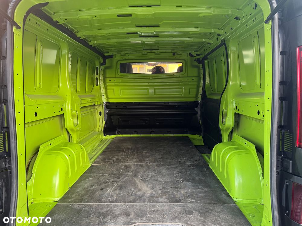 Opel Vivaro - 6